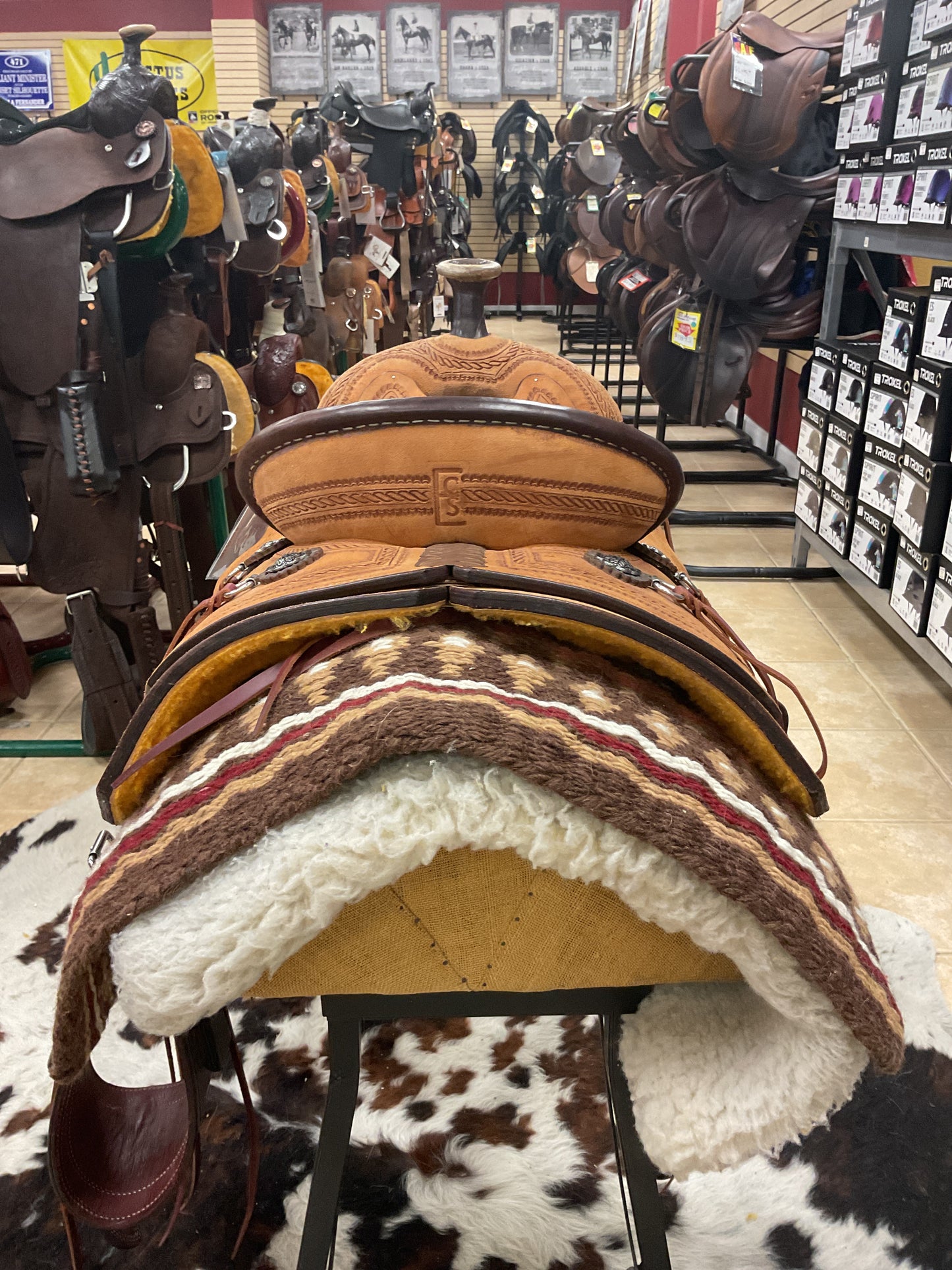 NEW Elite Custom Roper