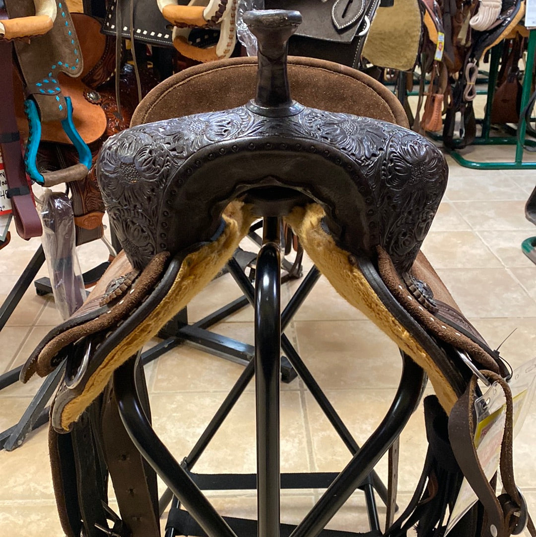 Seven Saddle