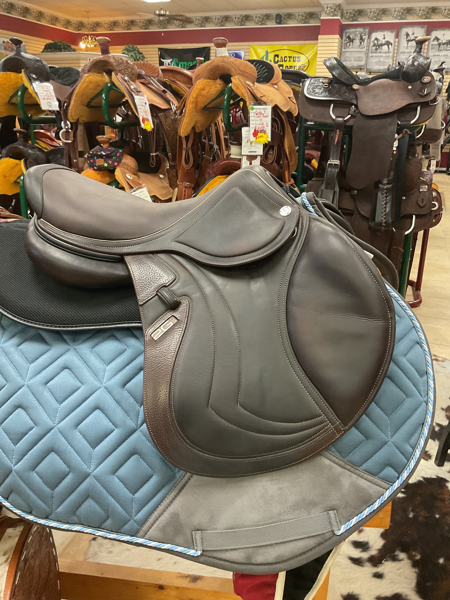 USED CWD 2GS SE 32