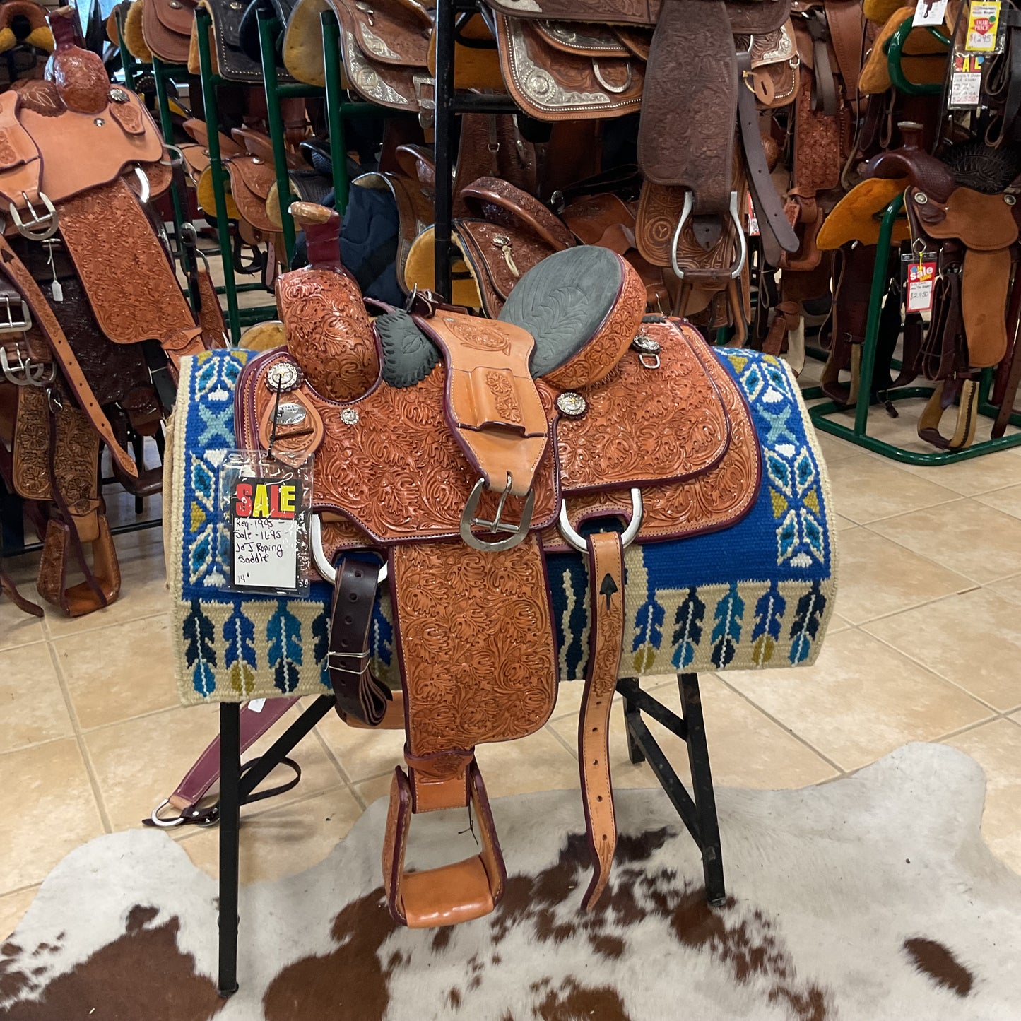 J & J roping saddle