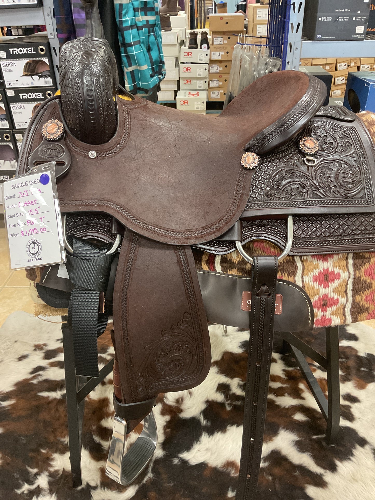 J &J Tack Cutter