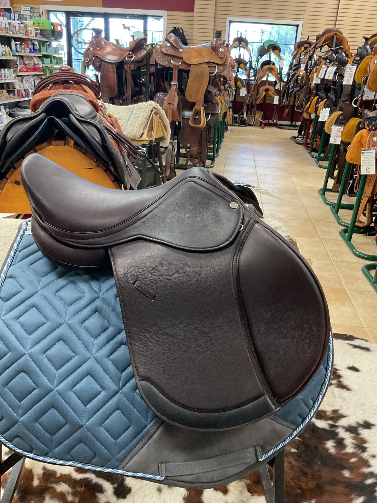 NEW RH Elsa Double Leather saddle