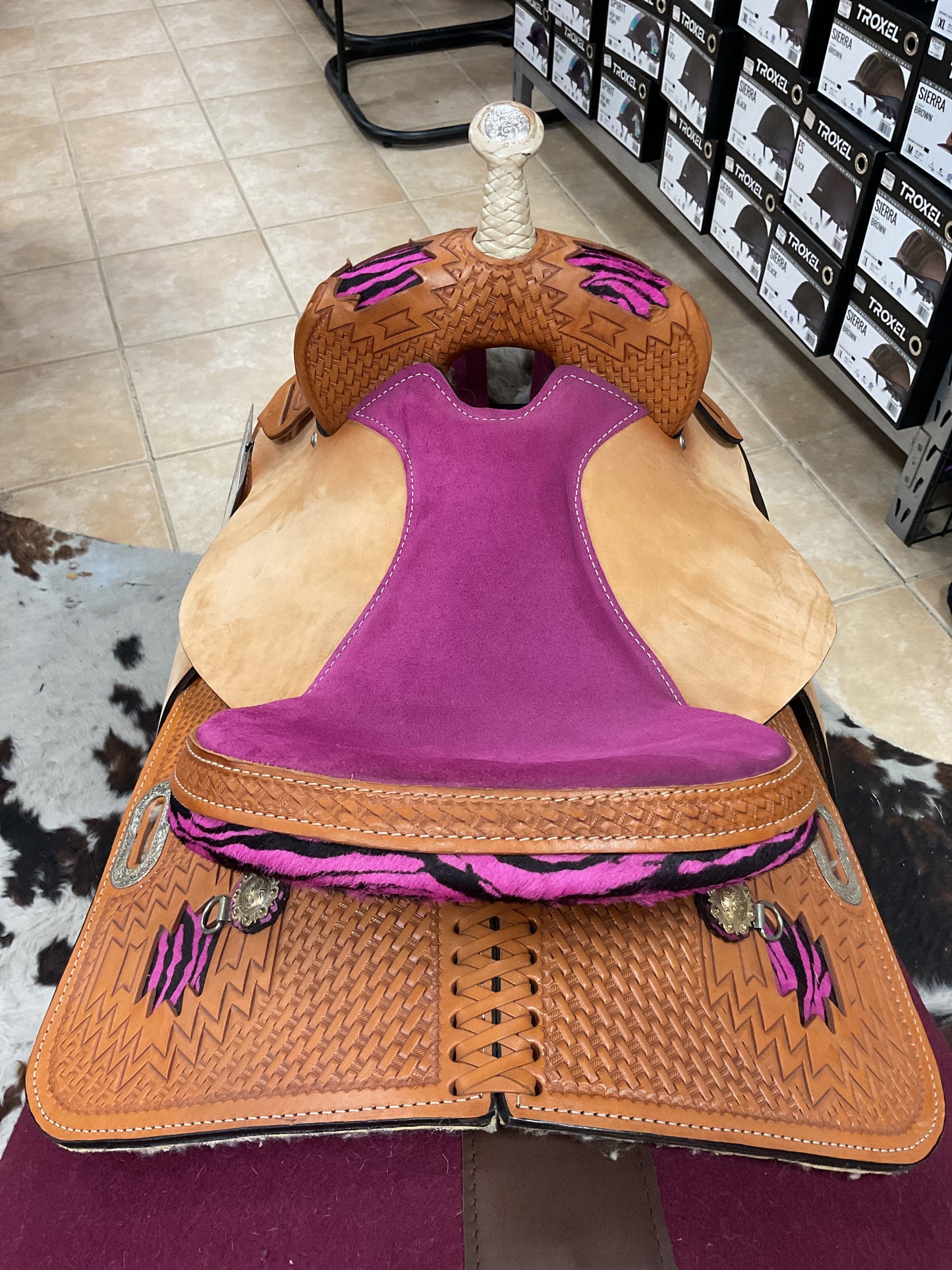 J&J Tack Barrel Pink Zebra Aztec