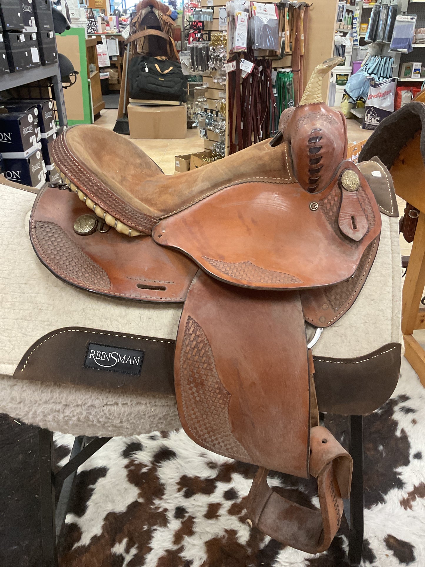 Used Dakota Barrel Saddle