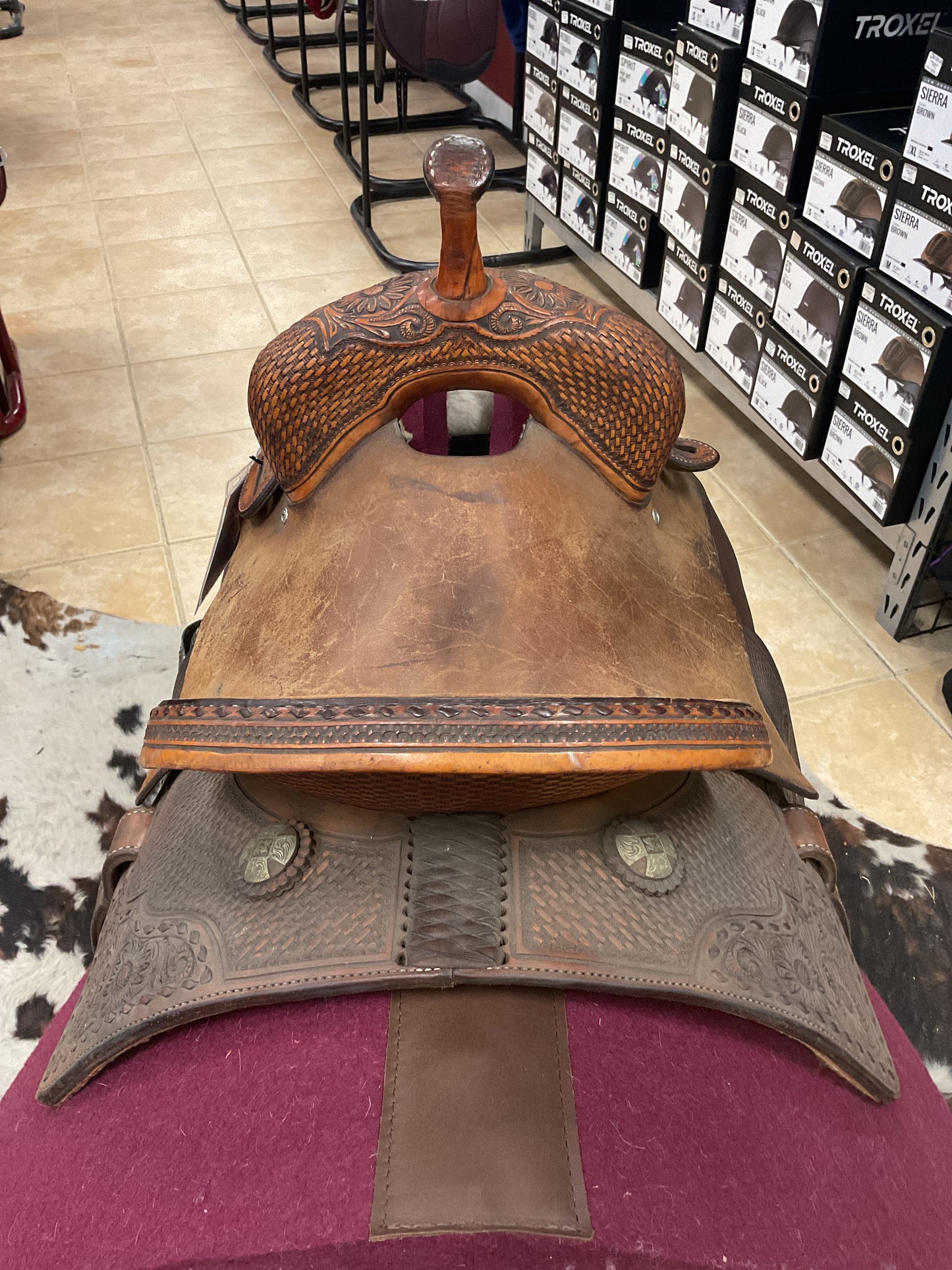 Used Trent Ward Platinum Barrel Saddle