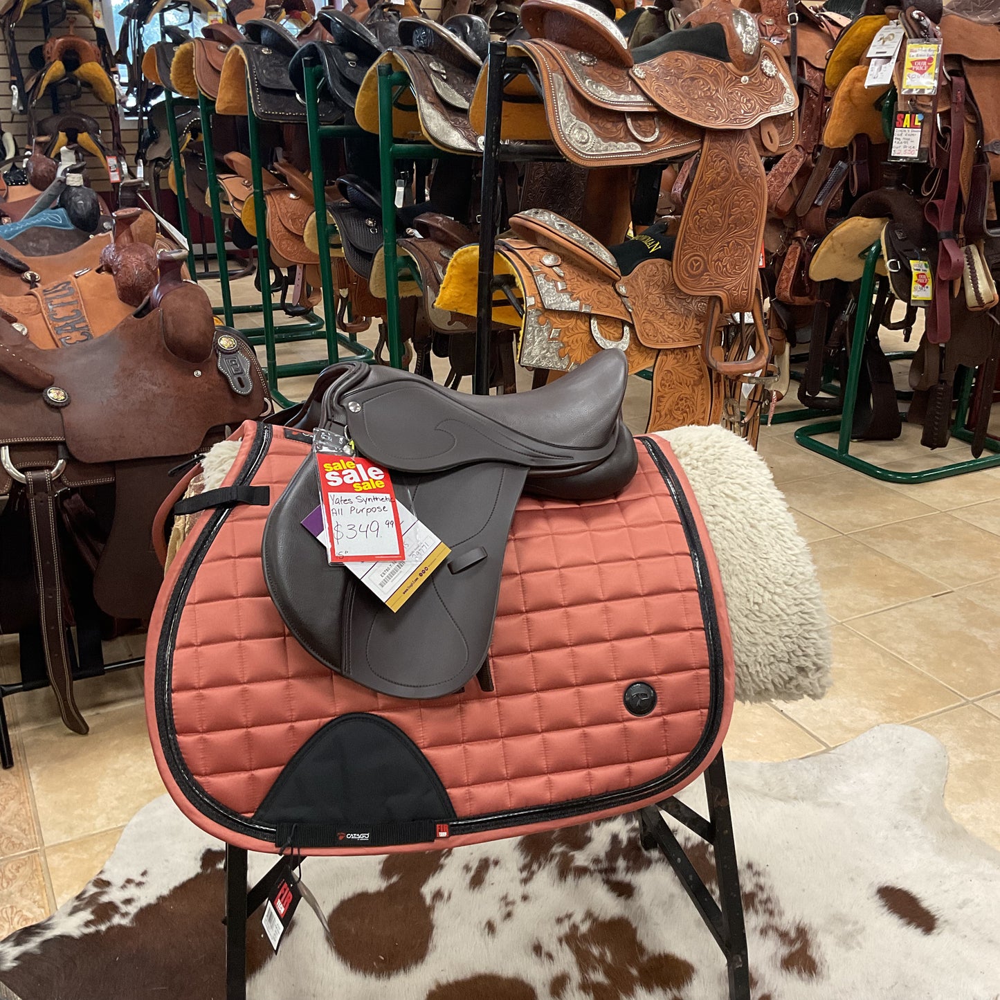Yates synthetic all purpose saddle