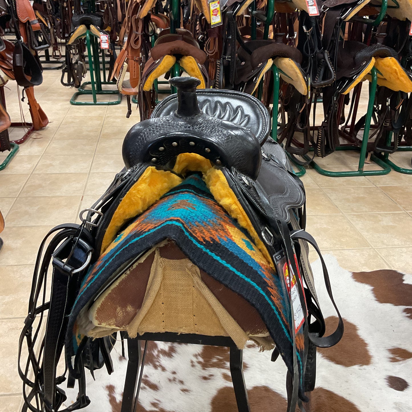 Black trail saddle set