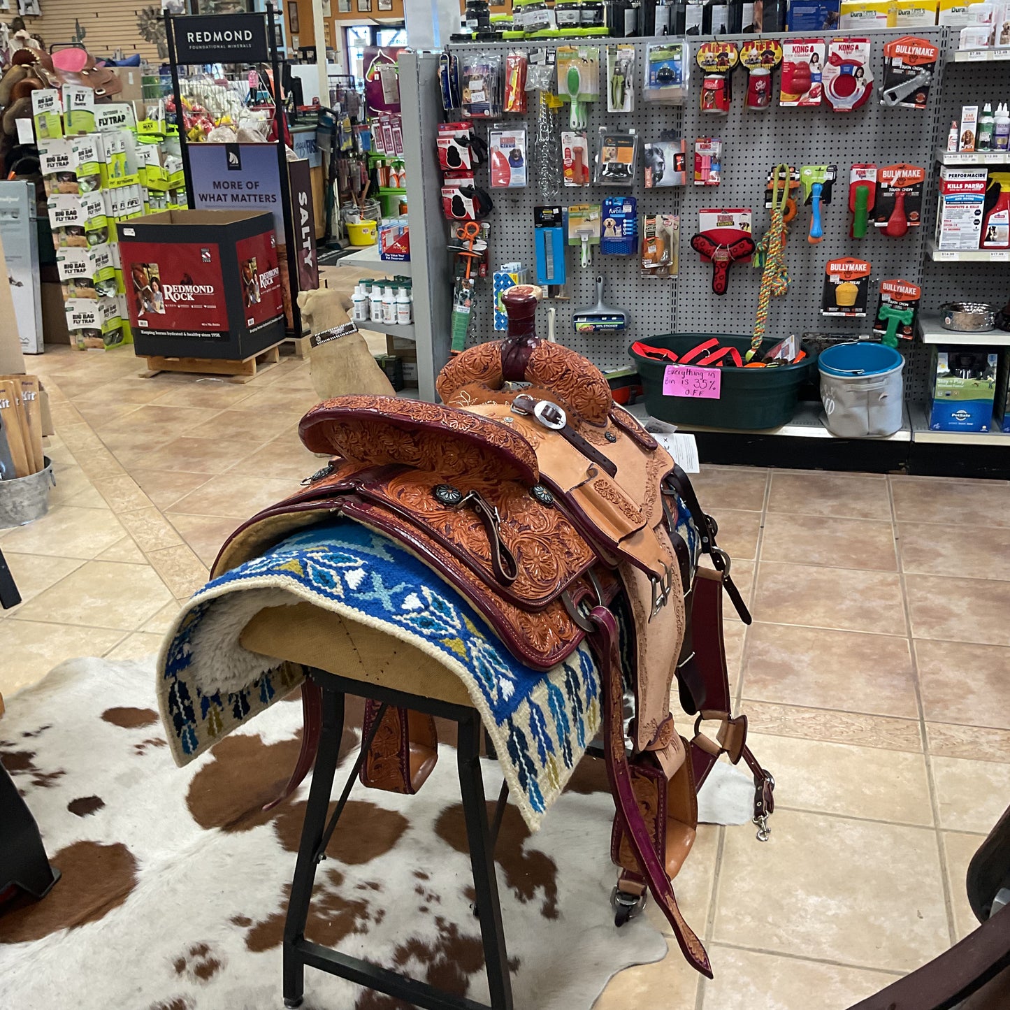 J & J roping saddle