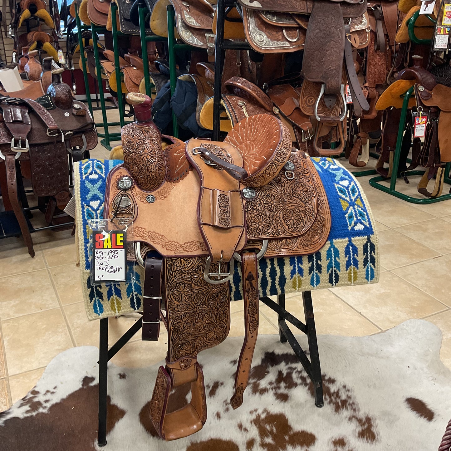 J & J roping saddle