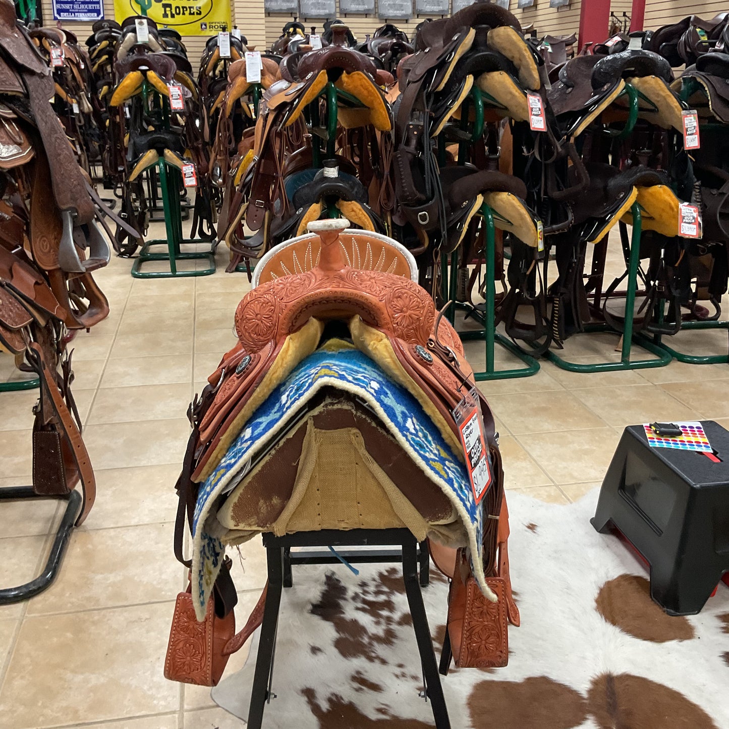 Custom Brazilian roper saddle