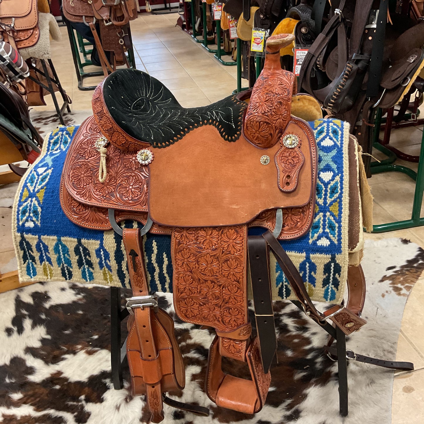 Custom Brazilian roping saddle