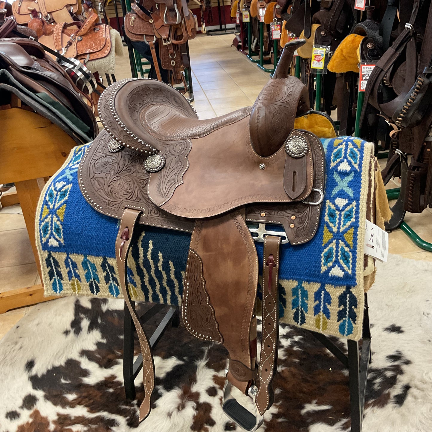 Circle j barrel saddle