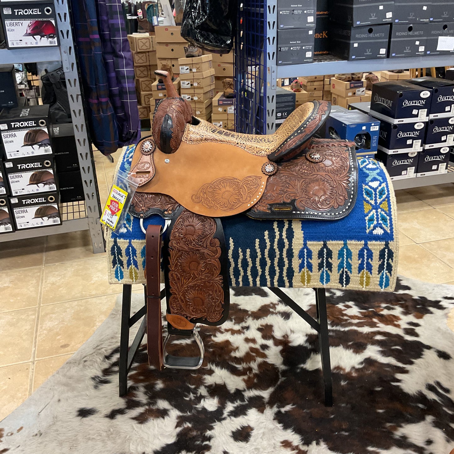 Circle j barrel saddle