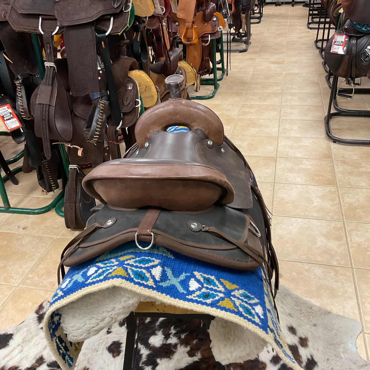 Padded abetta saddle
