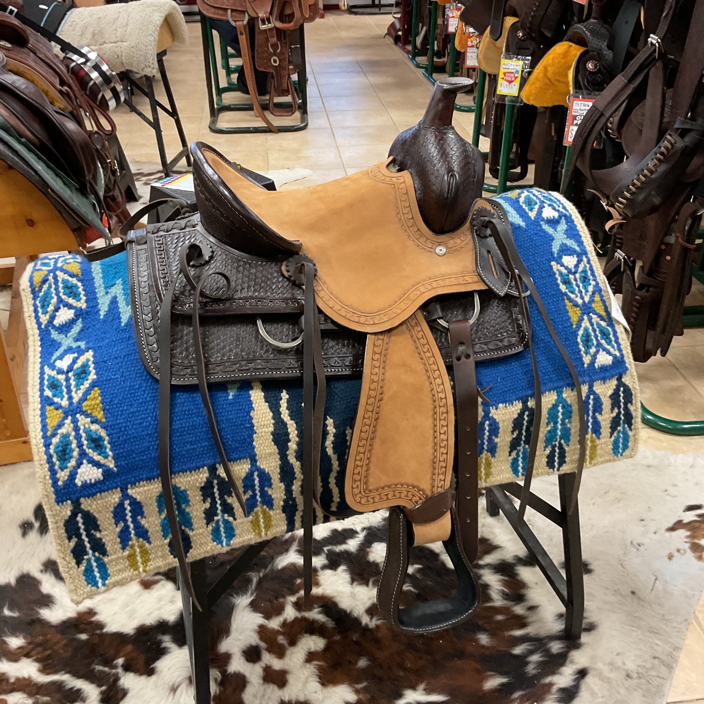 Double T Youth hard seat roping saddle