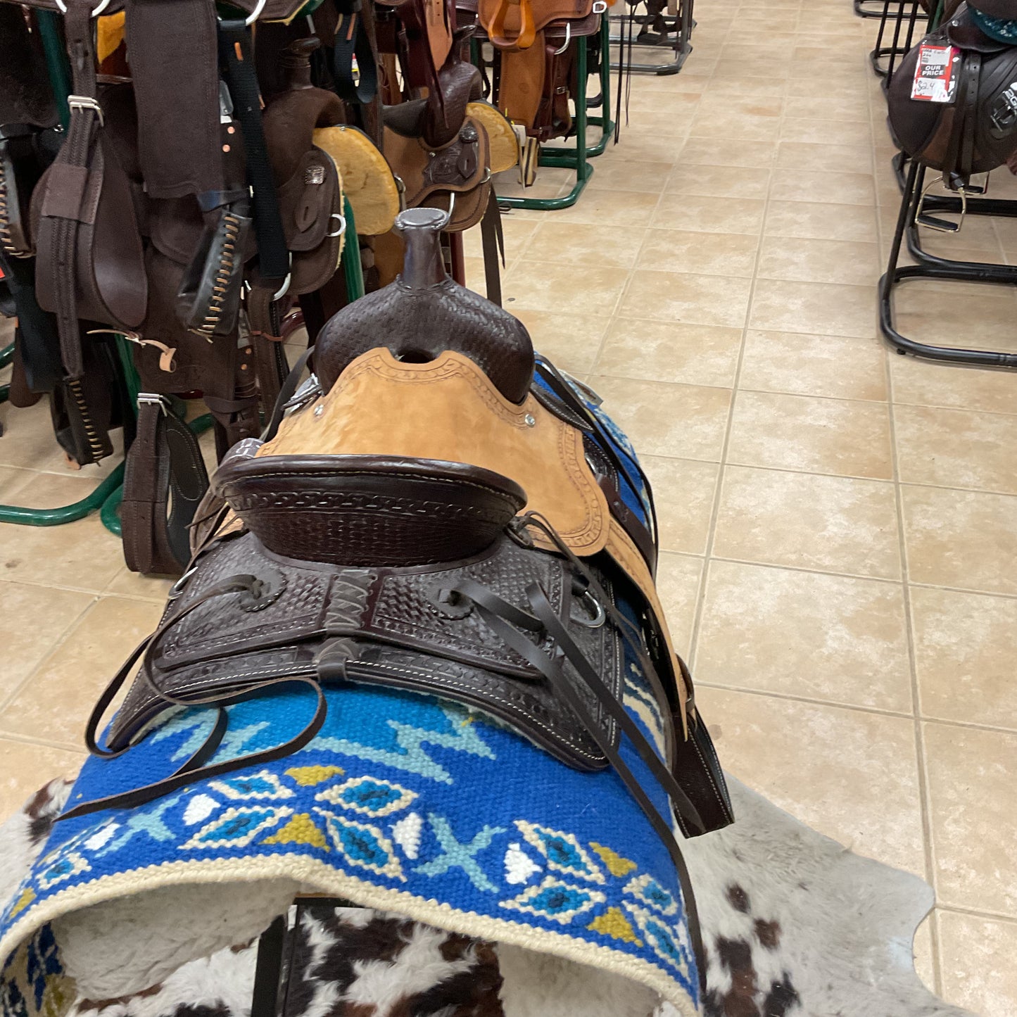 Double T Youth hard seat roping saddle