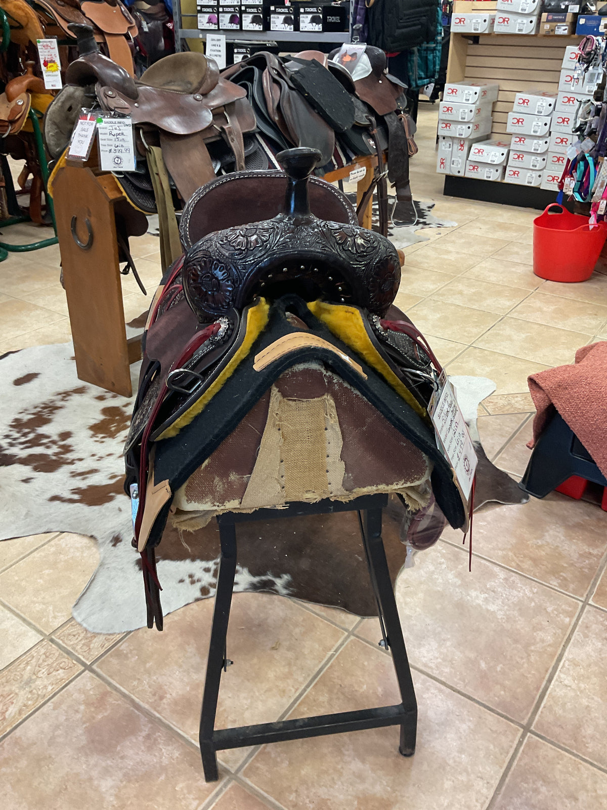 Silver Royal Barrel saddle