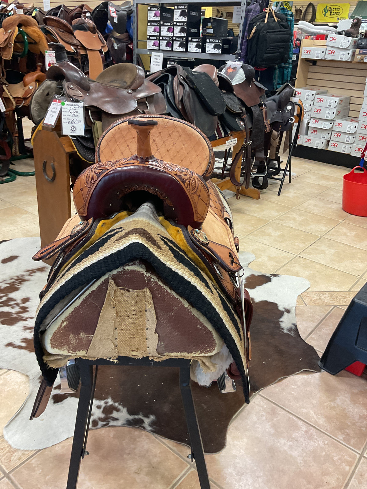 Circle L Barrel saddle