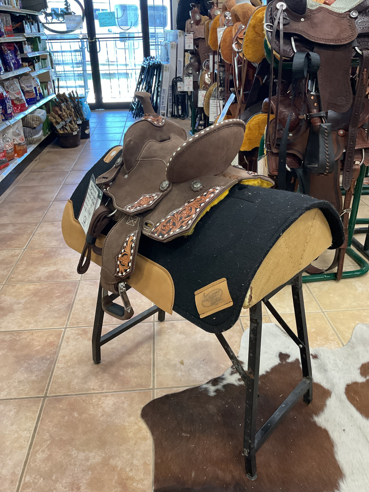 Tough One / Milo Barrel saddle