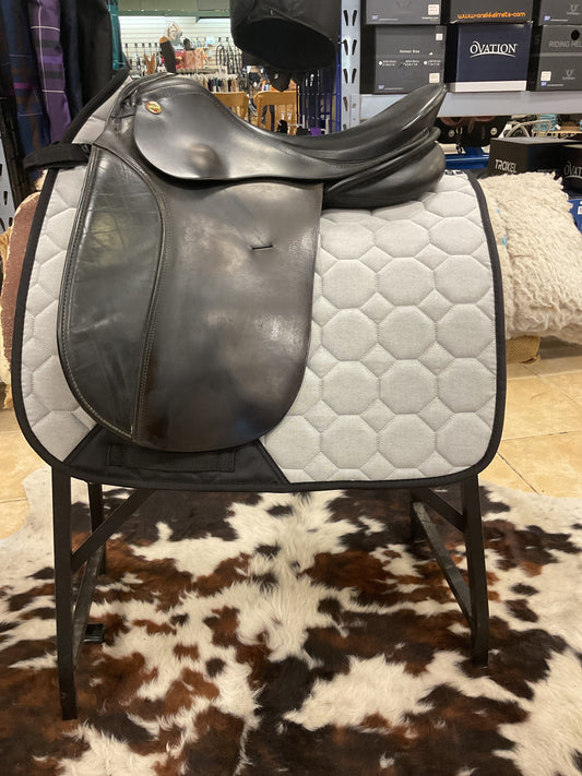 Used Karl Niedersur Sattlemeister Dressage Saddle