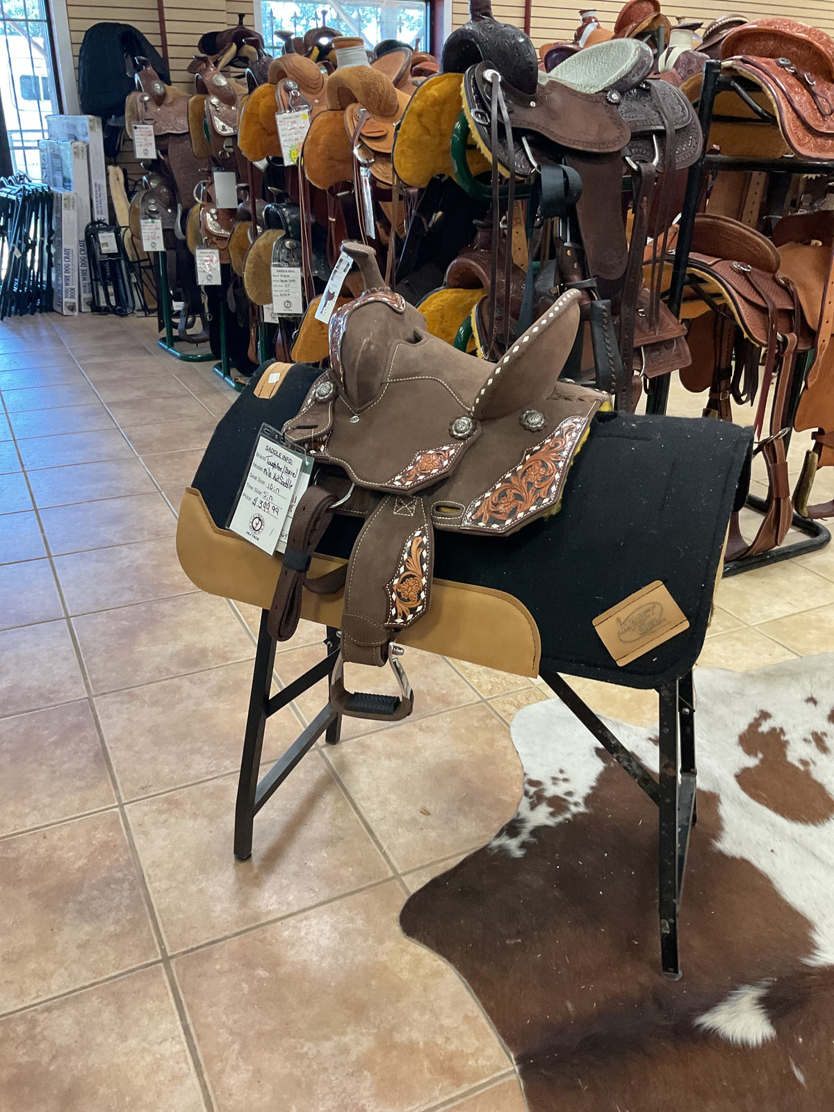 Tough One / Milo Barrel saddle
