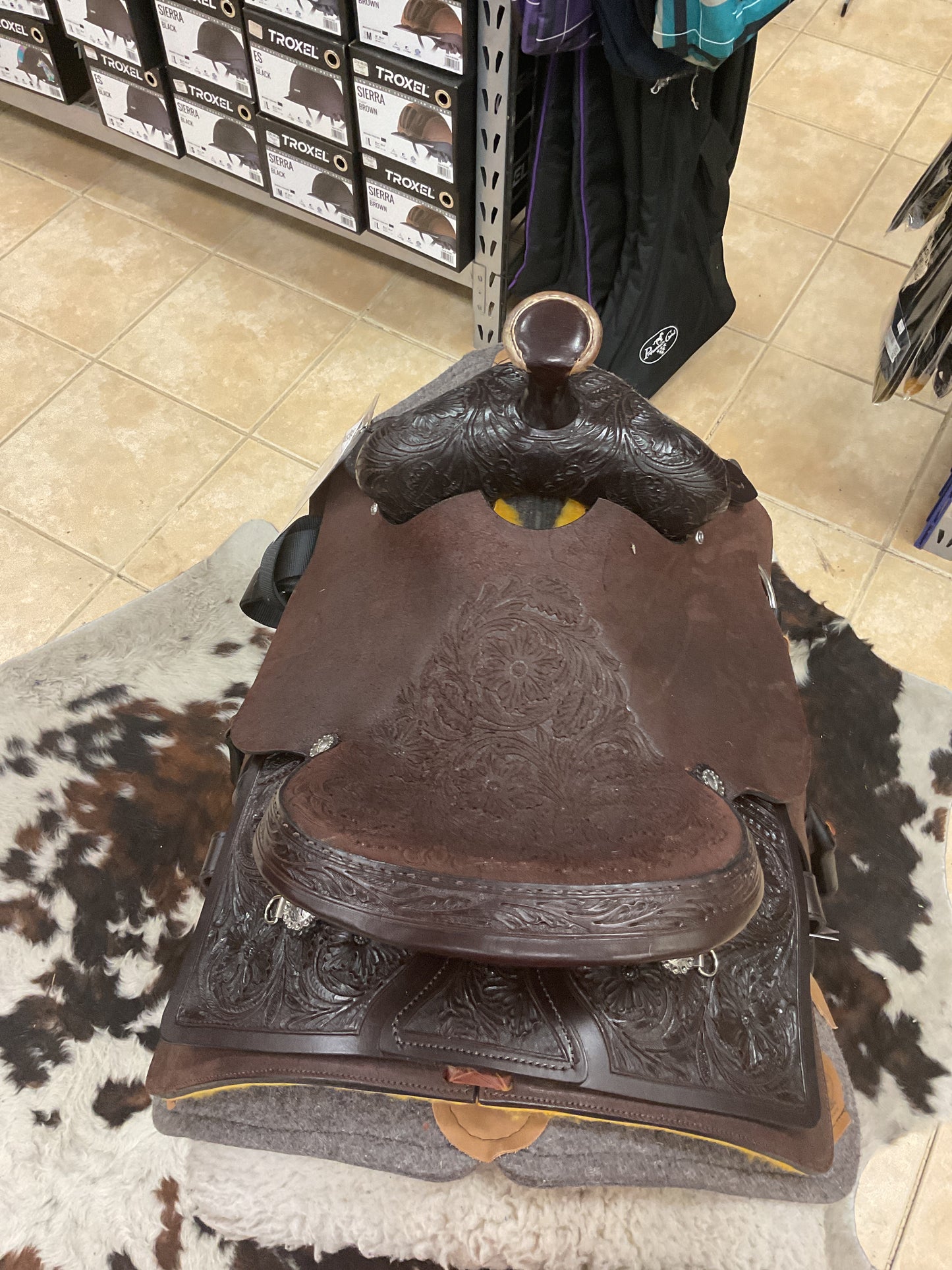 J&J Hardseat Calf Roper