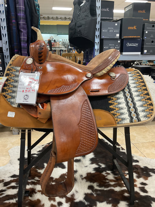 Used Dakota Barrel Saddle