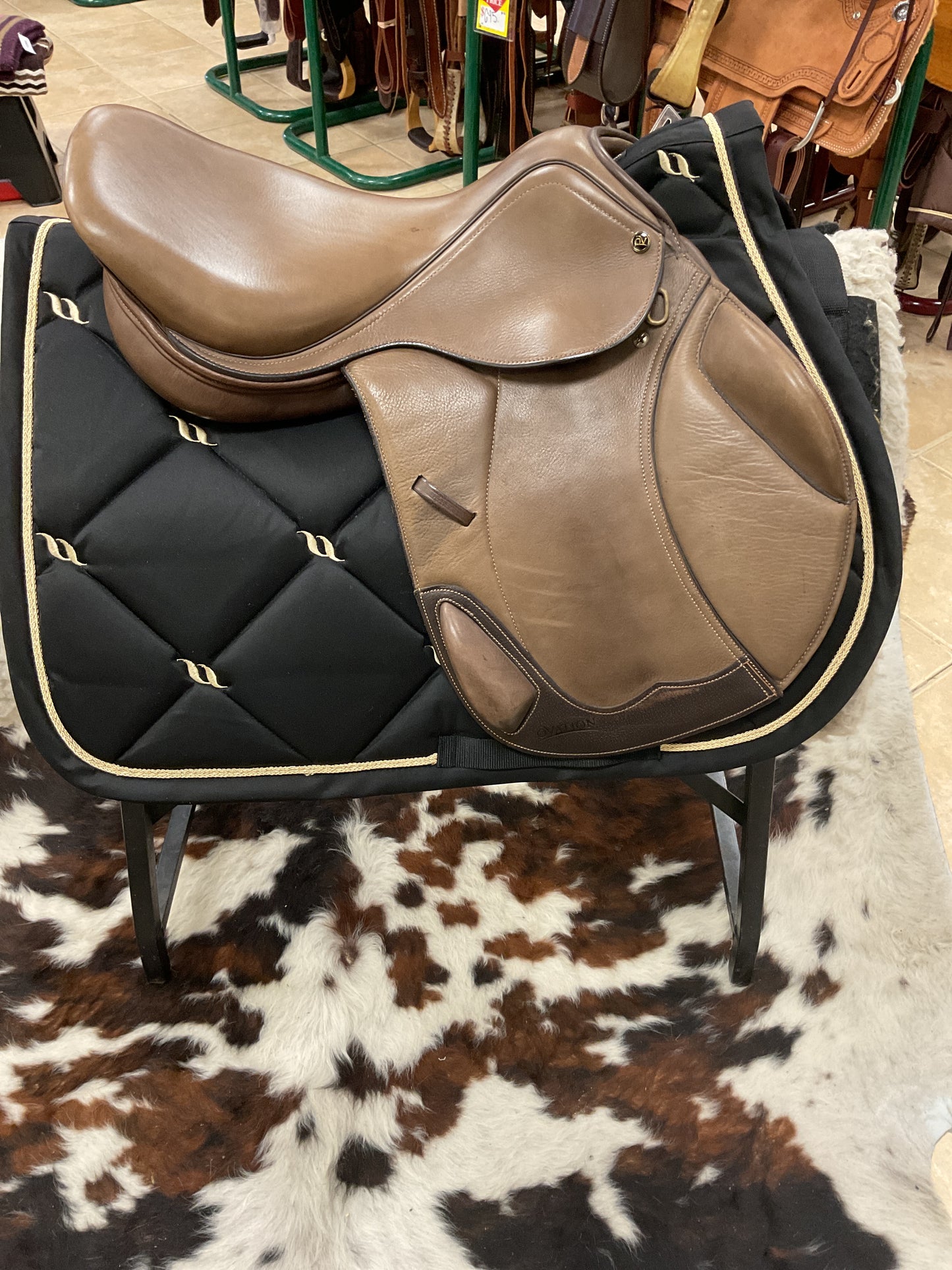 Ovation Lugano Jumping Saddle