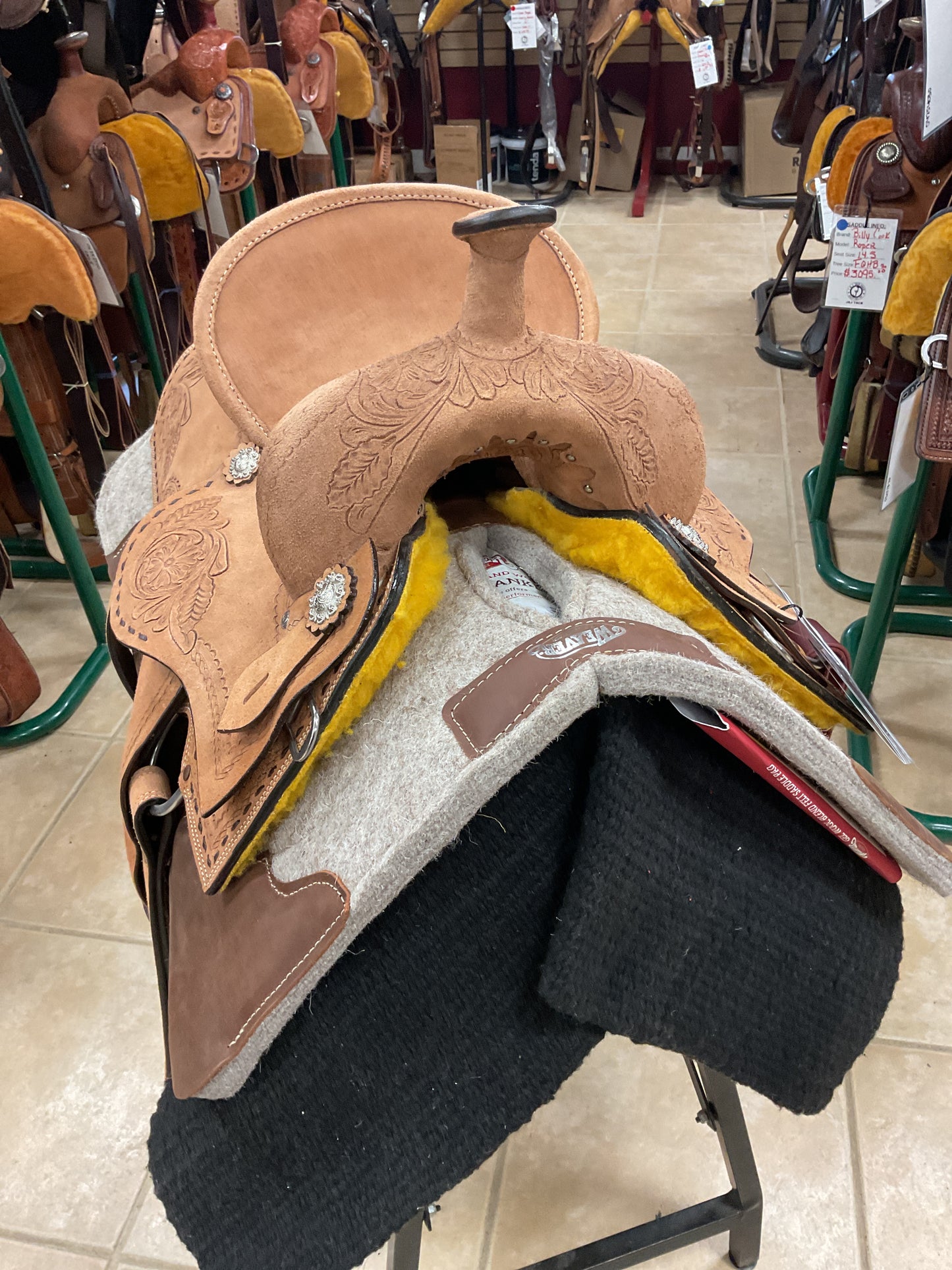 Royal King Barrel Saddle