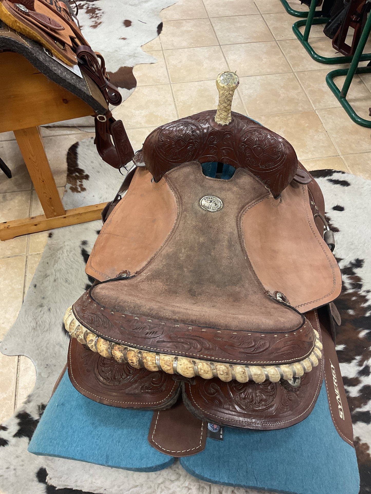 Used Double T Barrel Saddle