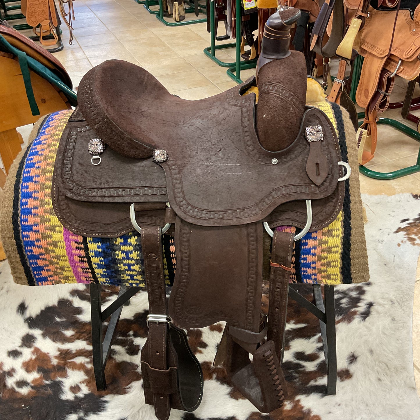 J&J Tack Hardseat Chocolate Roper