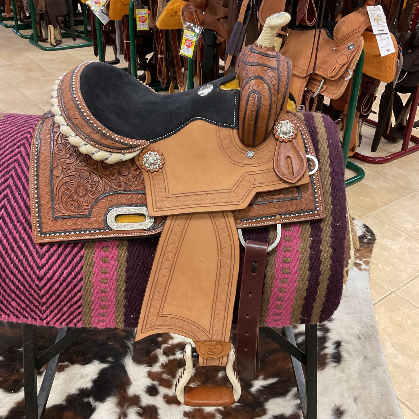 Youth Double T Barrel Saddle