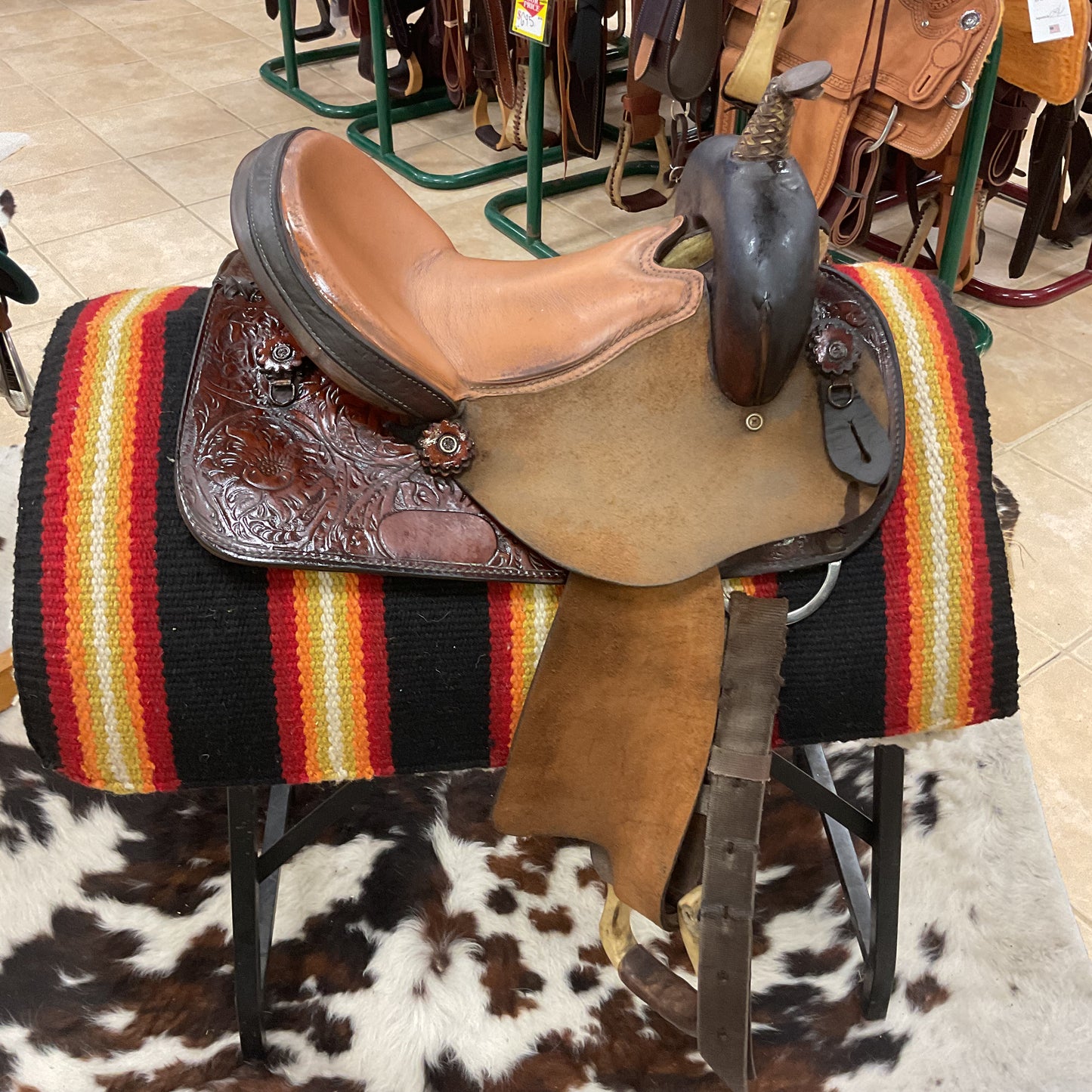 Barrel Saddle