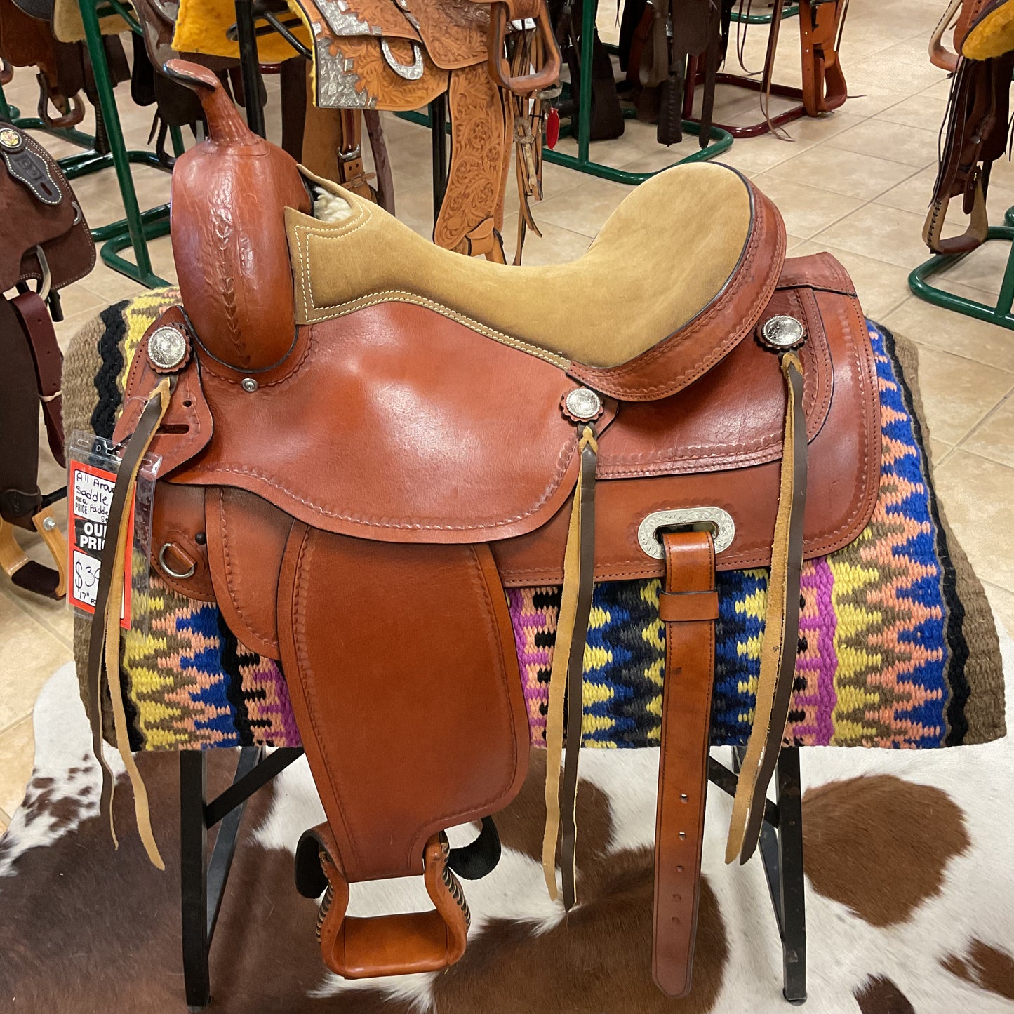 All Around Treeless Saddle w/ Padded Seat