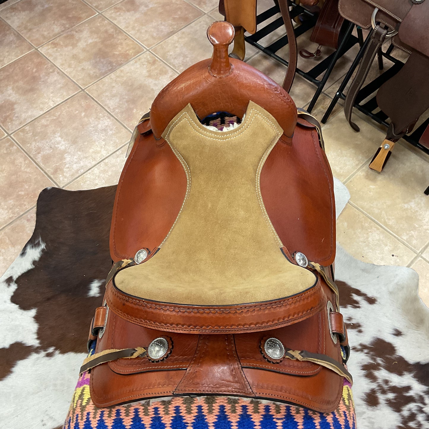 All Around Treeless Saddle w/ Padded Seat