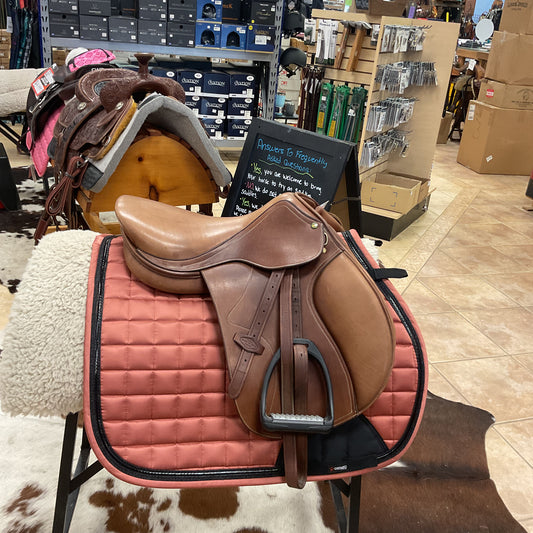 Used HDR all purpose saddle