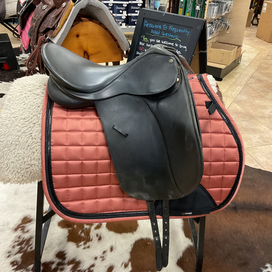 Used collegiate dressage saddle