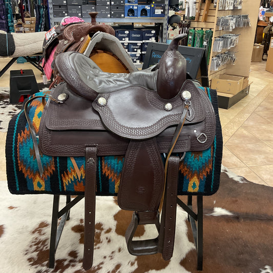 Royal king trail saddle