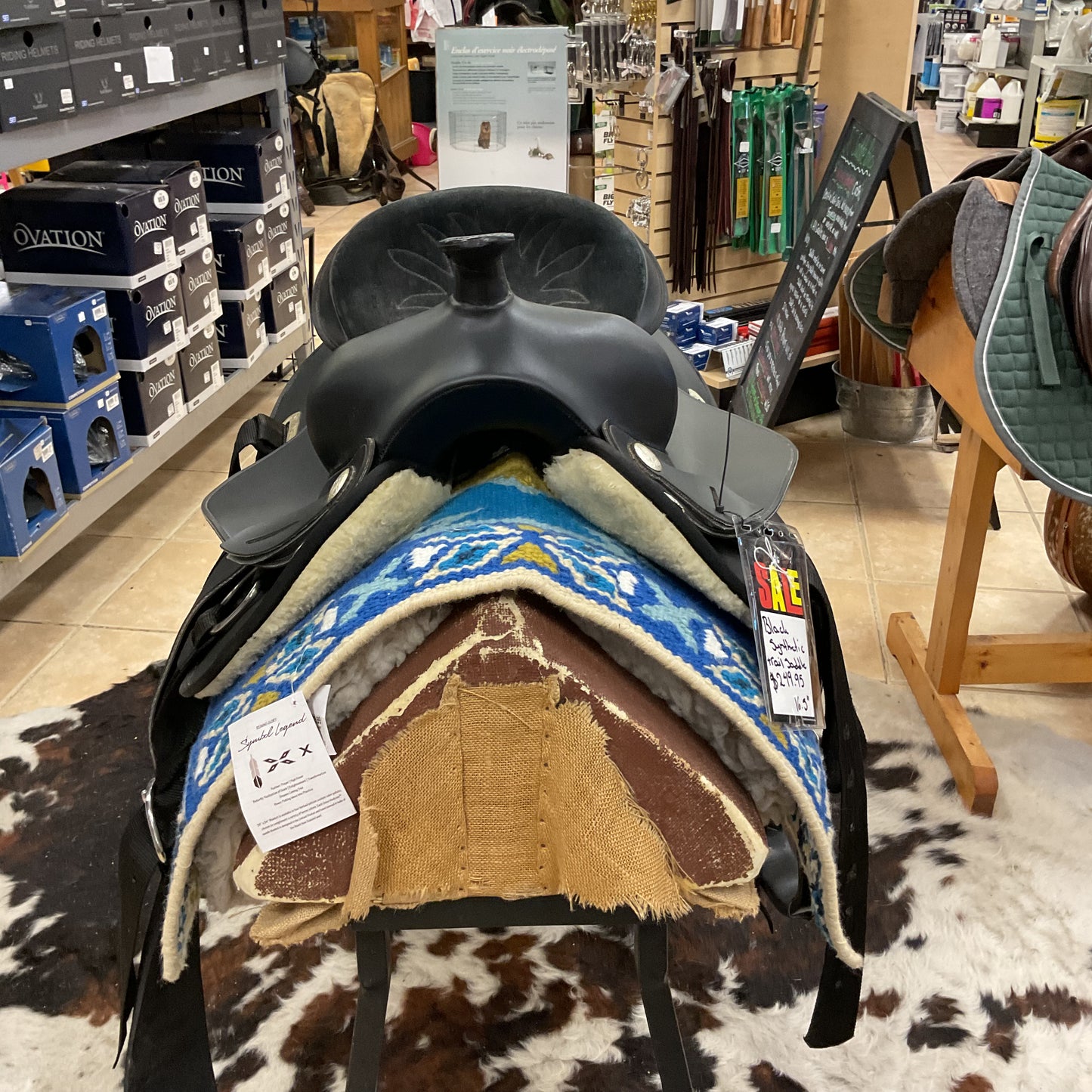 Used synthetic trail saddle