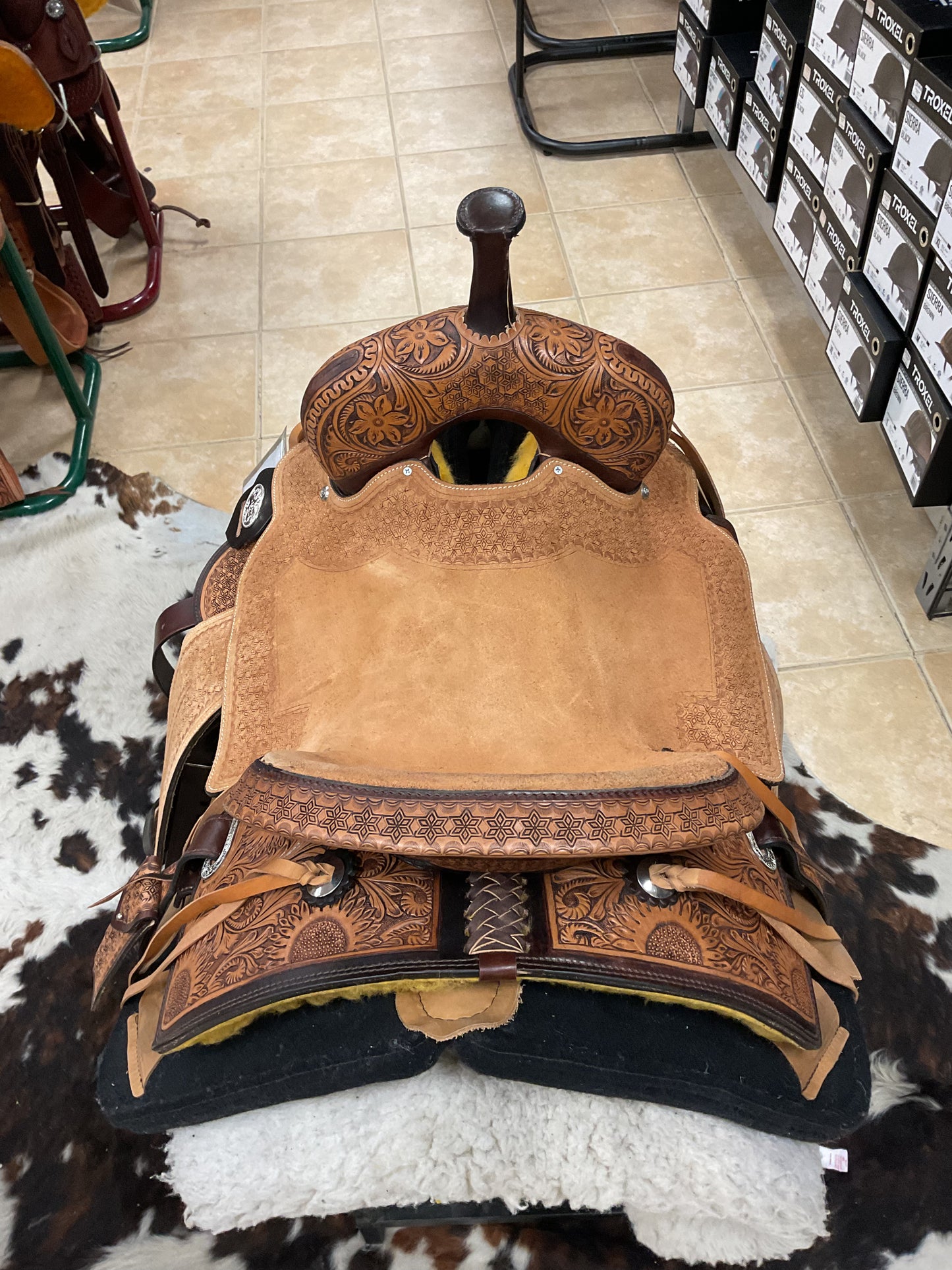 Hilason Barrel