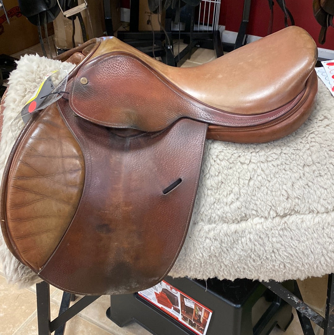 Judy’s Tack Shop Saddle